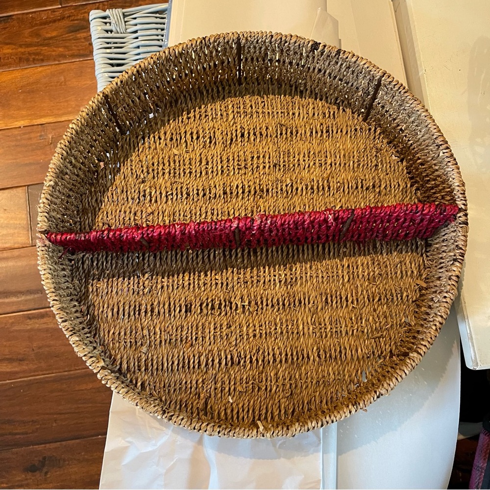 Vintage Artisan Hand Woven Divided Wicker Basket Mint Condition 14”